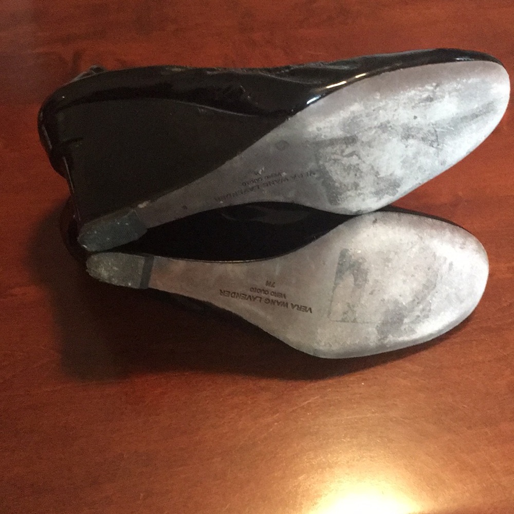 Shoes - Picture 4 of 5